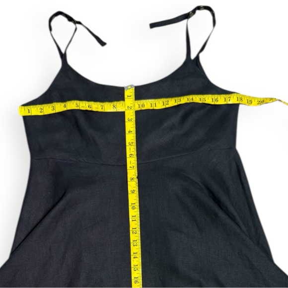 Artists and Revolutionaries black linen a-line
dress size M CBK - Picture 7 of 8